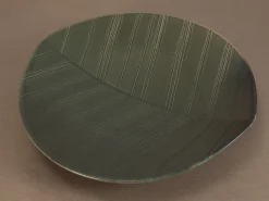 ORYOKI HAZARA Leaf Banryoku, Servierplatte L, grün