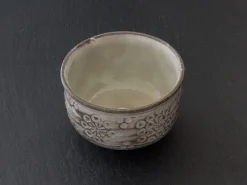 ORYOKI Japanische Teeschale Kobiki Hana Mishima