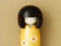 ORYOKI Kokeshi: Holzpuppe Kaika